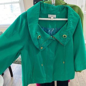 St. John Sport	Womens green jacket with gold accents & zipper